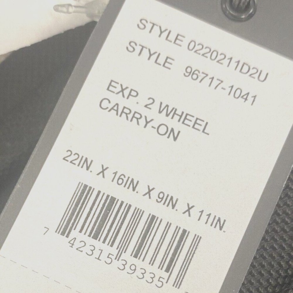 Tumi Alpha 2 International Expandable 22" 2 Wheeled Carry-On Luggage NWT - Picture 3 of 10